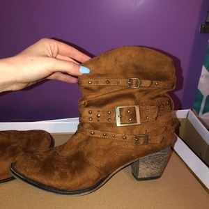 Brown Boots w/ Heel